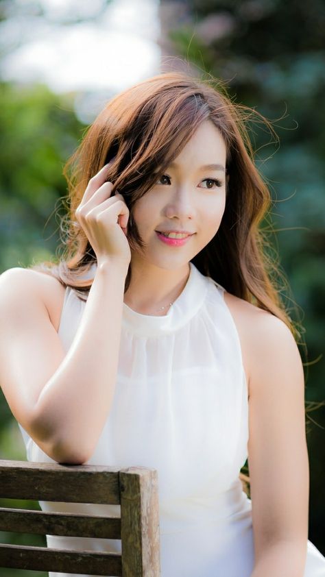 按摩室里的女大学生